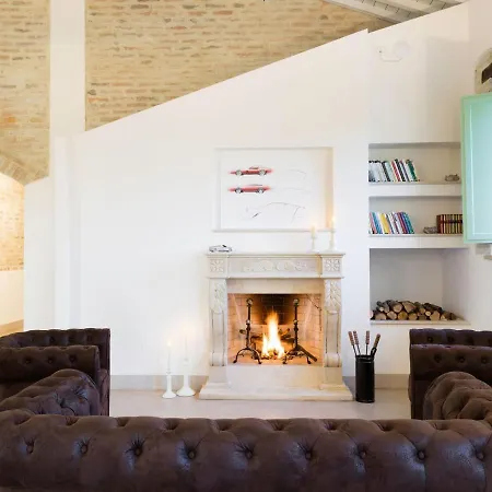 Villa Spectacular In Papiano With Fenced Garden